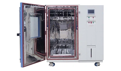 Συμμόρφωση με IEC 61215 & IEC 62717 Πρακτική: Λύσεις περιβαλλοντικού θαλάμου δοκιμών της LIB με τ...